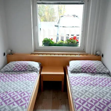 Lägenhet Apartma Metka Trzic *